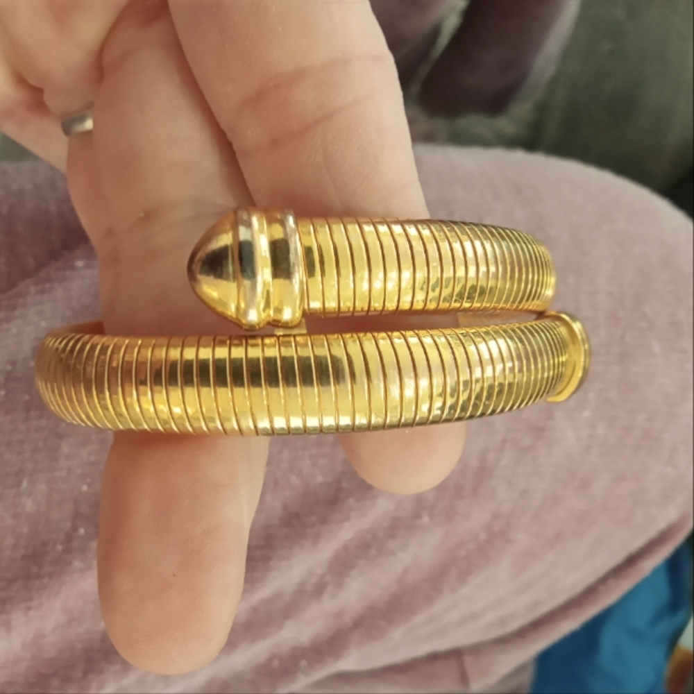 Joan Rivers flex bracelet